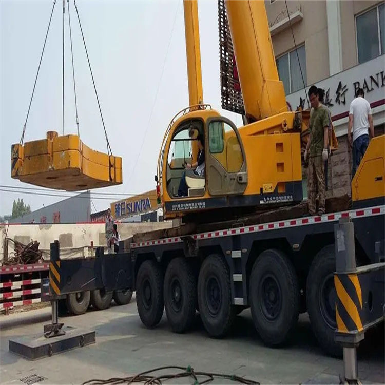 兰考当地吊车出租|机器吊装|75吨|工厂搬迁服务